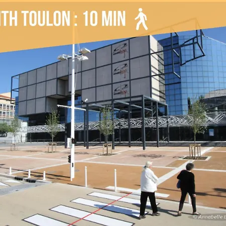 Short Time Centre 2  Le Cosy Check-in Auto * Toulon